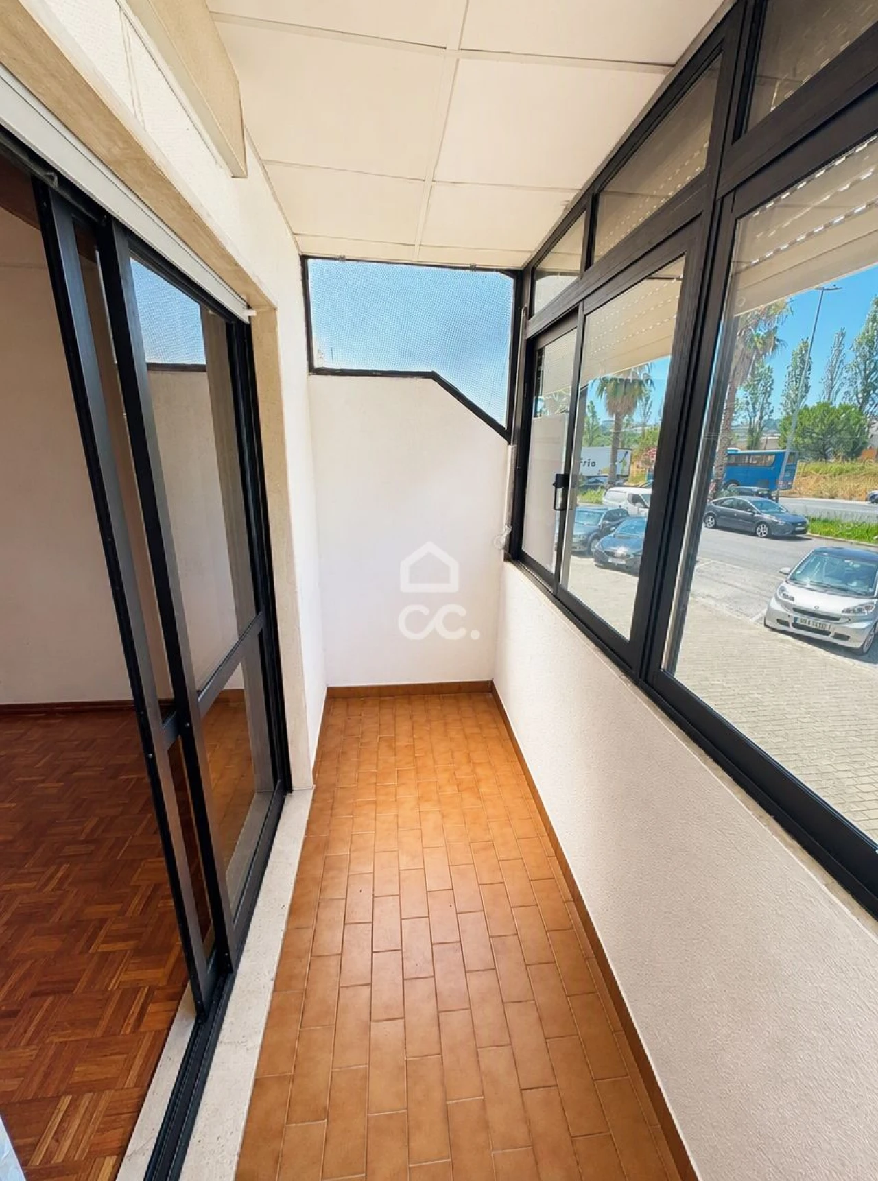 Apartamento T3 para Arrendamento em Loures Foto 13