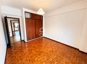 Apartamento T3 para Venda em Loures