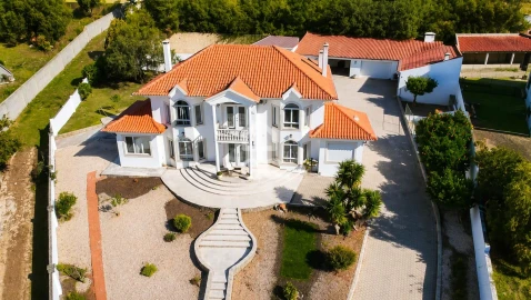 Moradia T5 para Venda em Mira de Aire