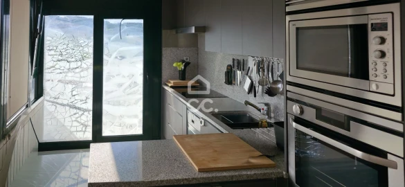Apartamento T2 para Venda em Selho (São Jorge)