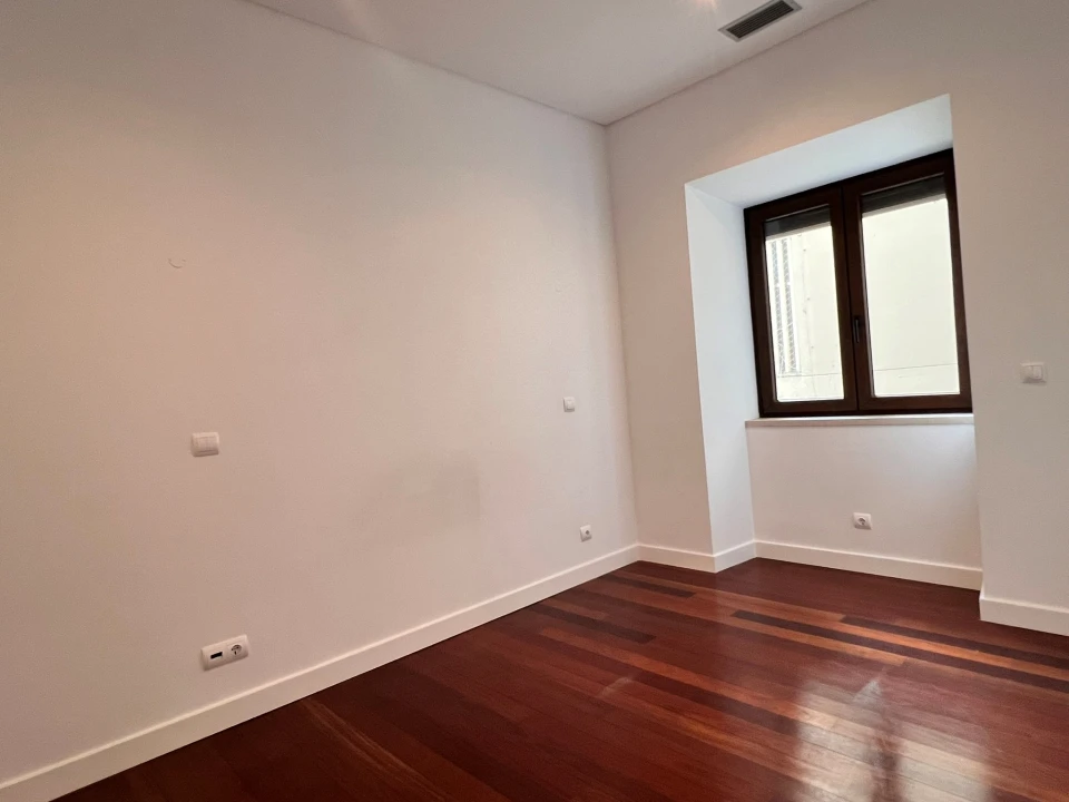 Apartamento T4 para Venda em Avenidas Novas Foto 19