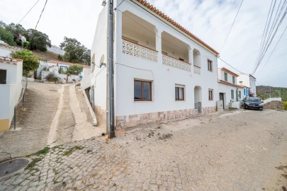 Moradia T4 para Venda em Aljezur