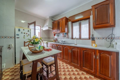Moradia T4 para Venda em Aljezur