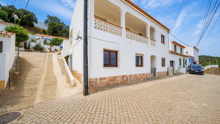 Moradia T4 para Venda em Aljezur