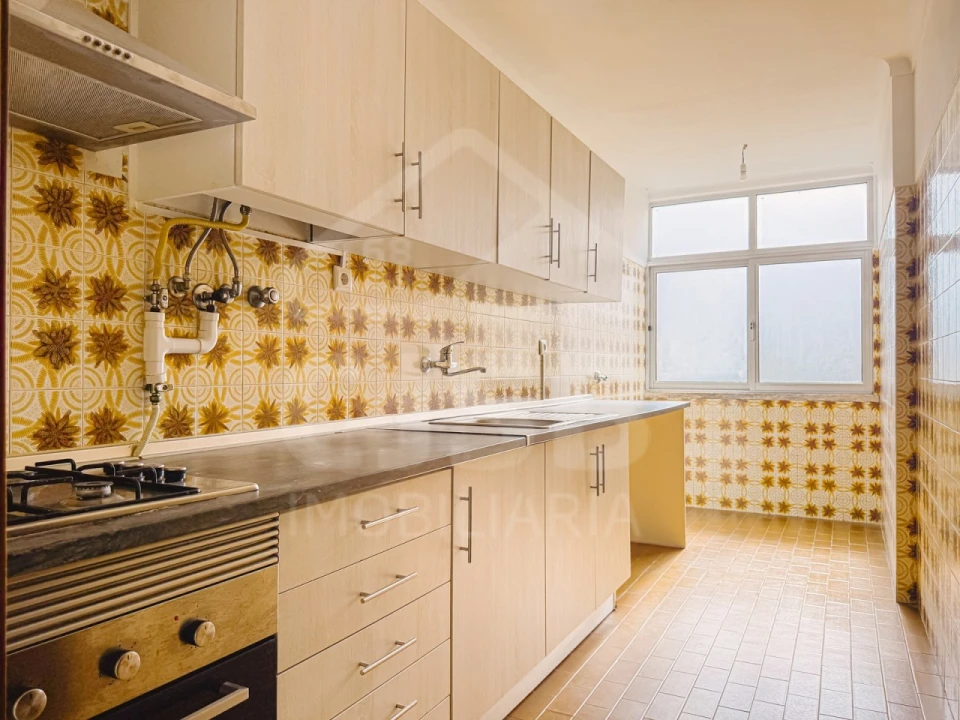Apartamento T2 para Venda em Benavente Foto 2