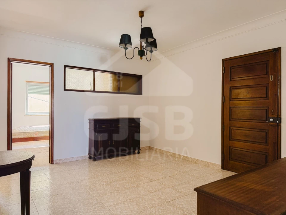 Apartamento T2 para Venda em Benavente Foto 6