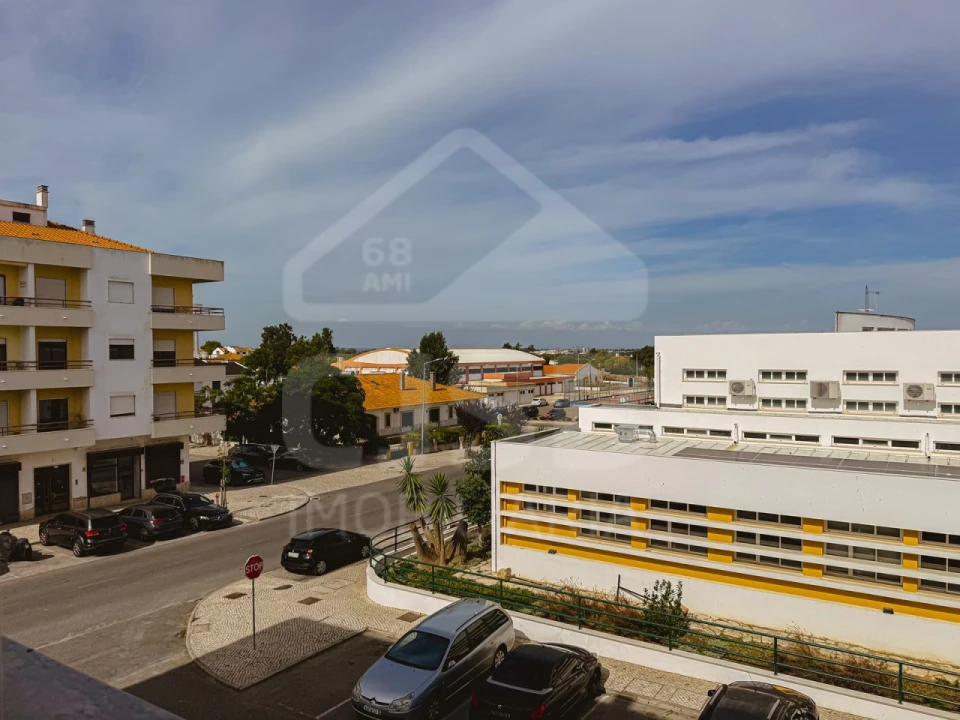 Apartamento T2 para Venda em Benavente Foto 1
