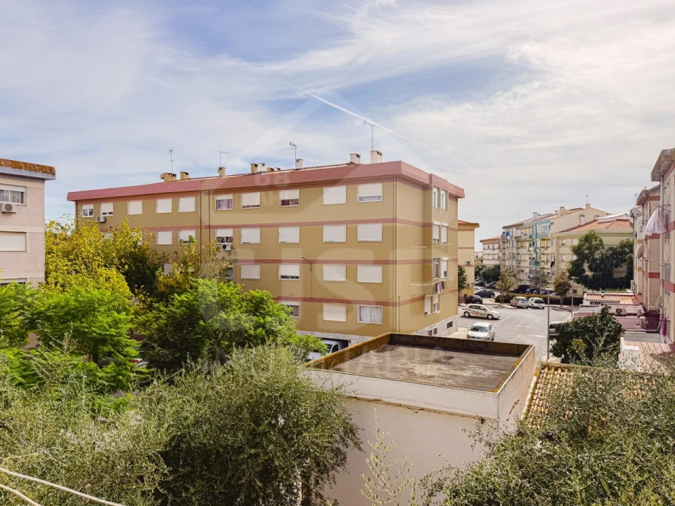 Apartamento T2 para Venda em Benavente Foto 19