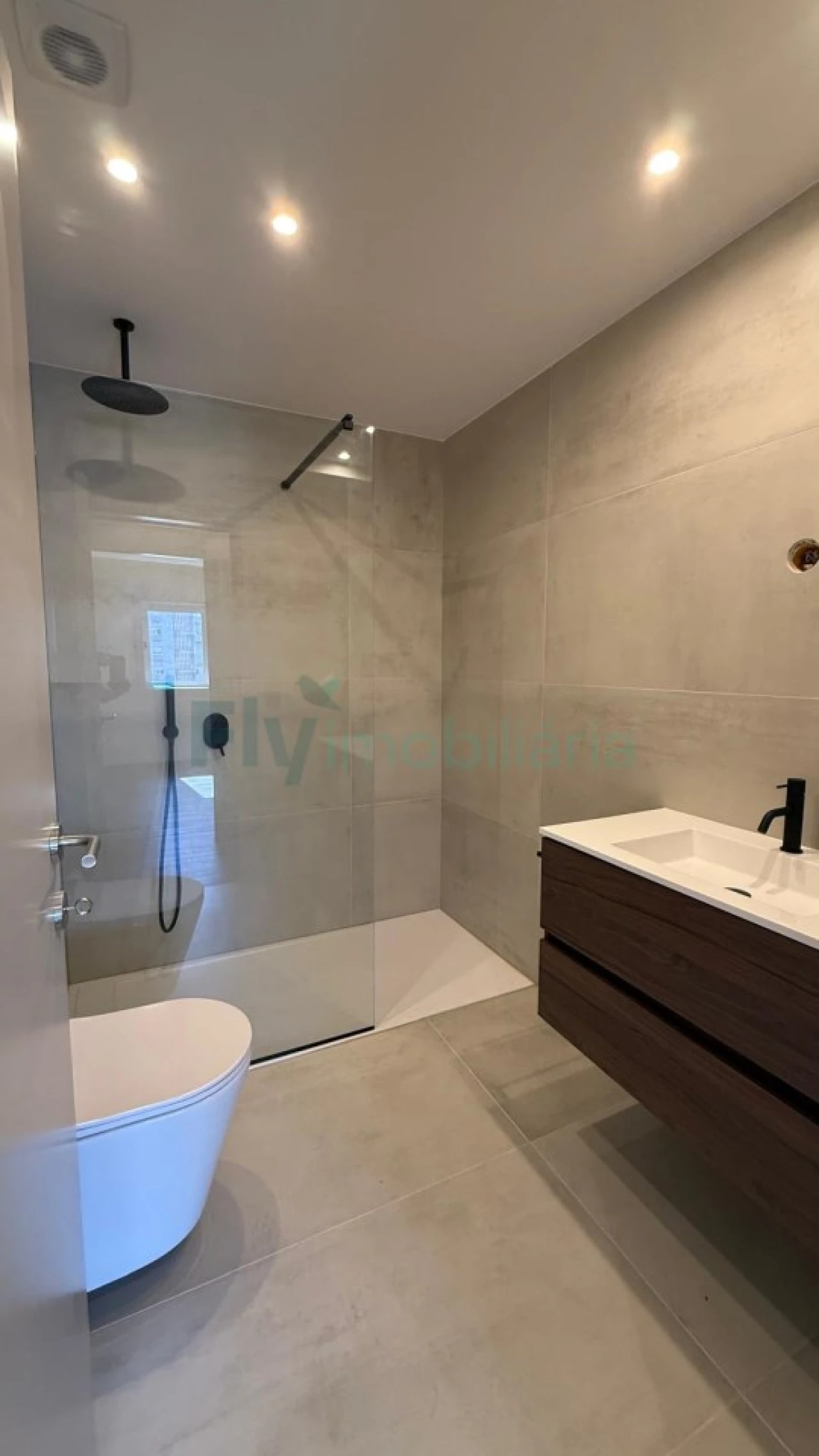 Apartamento T2 para Venda em Azurem Foto 8