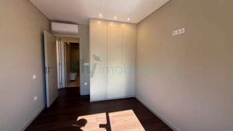Apartamento T2 para Venda em Azurem