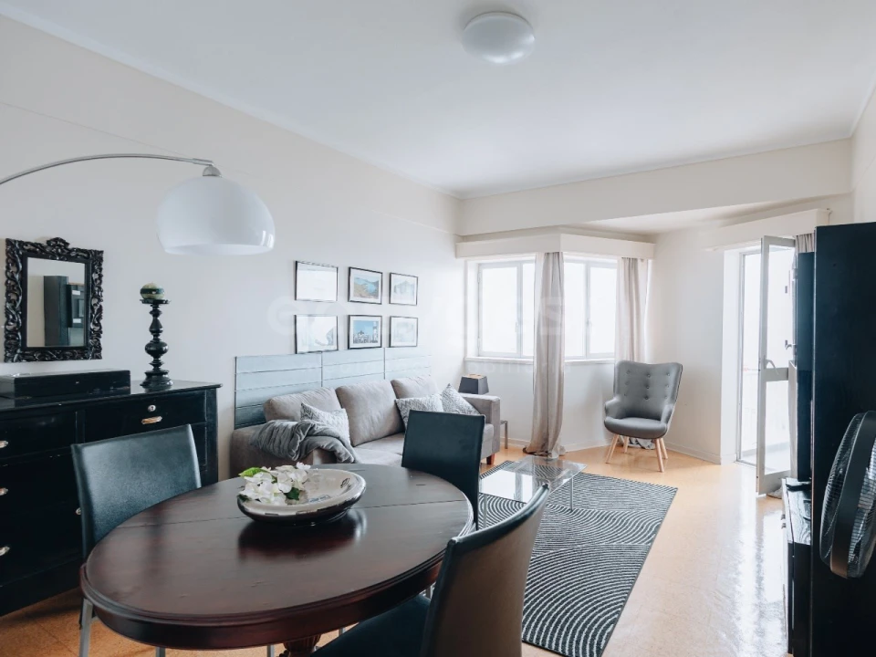 Apartamento T3 para Arrendamento em Ponta Delgada (São Pedro) Foto 3