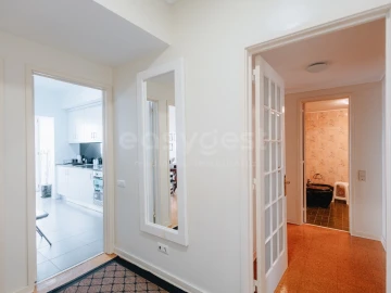 Apartamento T3 para Arrendamento em Ponta Delgada (São Pedro)
