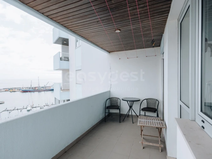 Apartamento T3 para Arrendamento em Ponta Delgada (São Pedro) Foto 12
