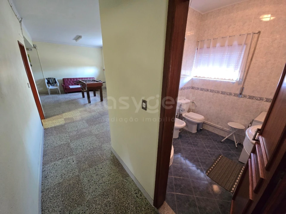 Moradia T5 para Venda em Mouronho Foto 27