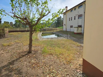 Moradia T5 para Venda em Mouronho