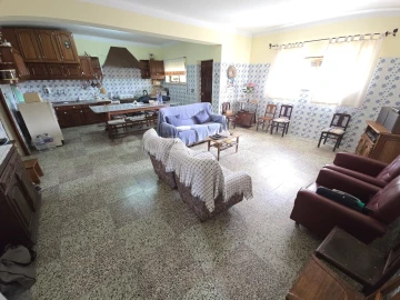 Moradia T5 para Venda em Mouronho