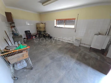 Moradia T5 para Venda em Mouronho