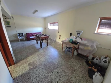 Moradia T5 para Venda em Mouronho