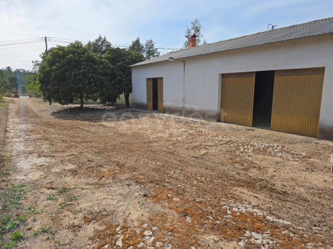 Moradia T5 para Venda em Mouronho Foto 11