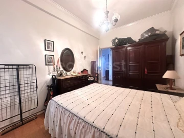 Apartamento T2 para Venda em Carnaxide e Queijas