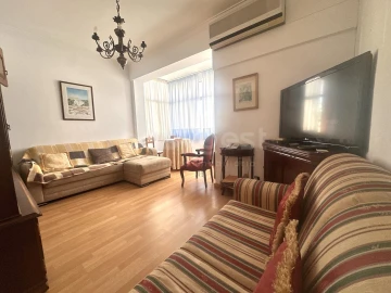 Apartamento T2 para Venda em Carnaxide e Queijas