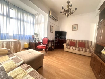 Apartamento T2 para Venda em Carnaxide e Queijas