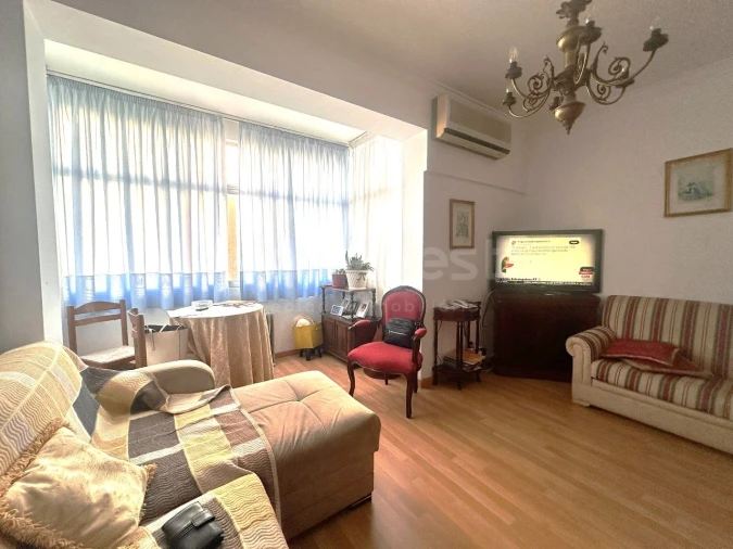 Apartamento T2 para Venda em Carnaxide e Queijas Foto 3