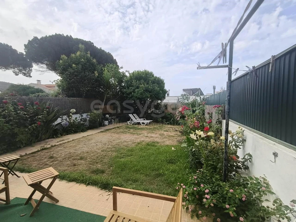 Moradia T4 para Venda em Sesimbra (Castelo) Foto 3