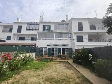 Moradia T4 para Venda em Sesimbra (Castelo)