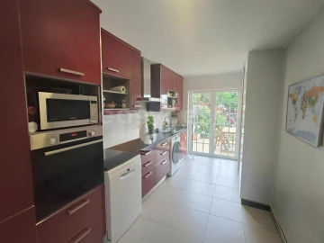 Moradia T4 para Venda em Sesimbra (Castelo)