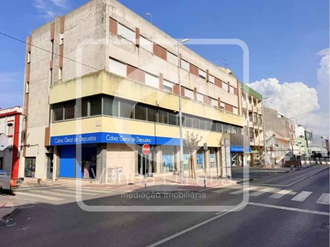 Escritório para Venda em Baixa da Banheira e Vale da Amoreira Foto 2