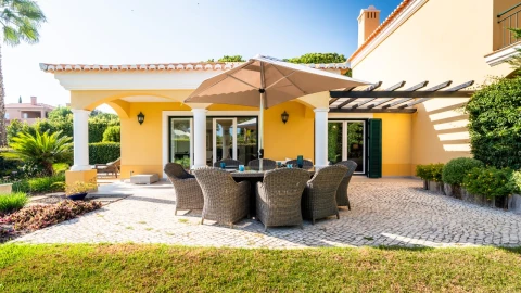 Apartamento T2 para para venda em Almancil