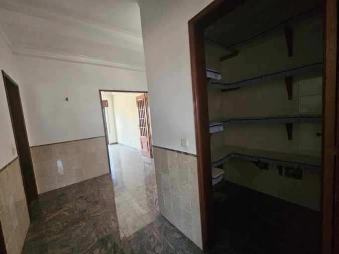 Apartamento T4 para Venda em Gaio-Rosário e Sarilhos Pequenos Foto 18