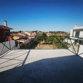 Moradia T4 para Venda em Alcabideche