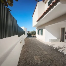 Moradia T4 para Venda em Alcabideche