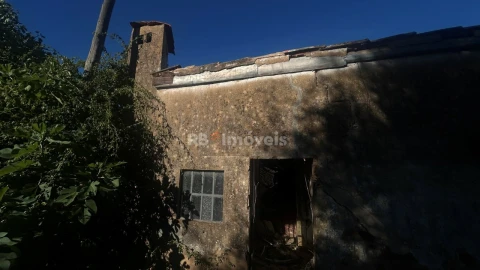 Moradia T2 para Venda em São João Baptista e Santa Maria dos Olivais