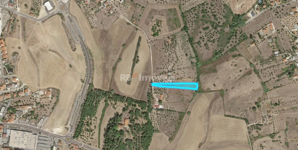 Moradia T2 para Venda em São João Baptista e Santa Maria dos Olivais Foto 6