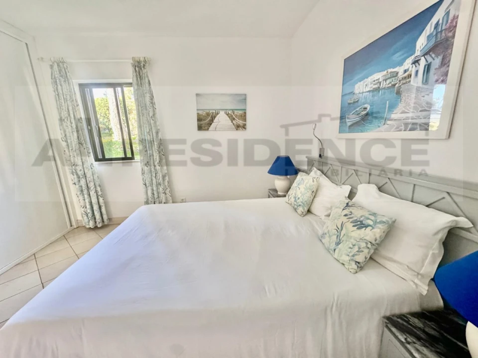 Moradia T3 para Venda em Albufeira e Olhos de Água Foto 42
