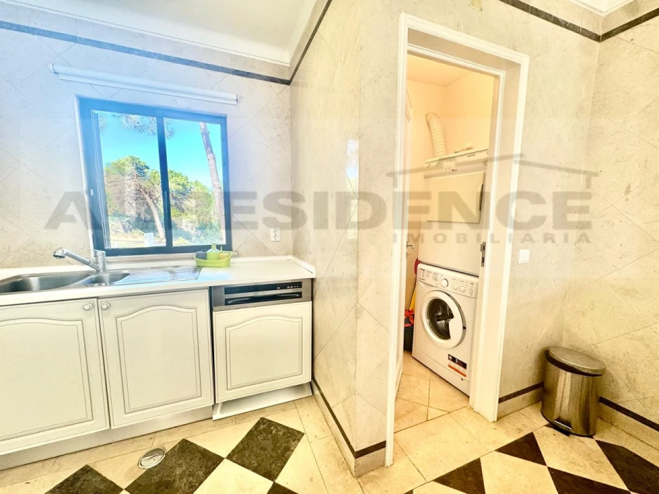 Moradia T3 para Venda em Albufeira e Olhos de Água Foto 63