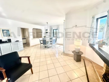 Moradia T3 para Venda em Albufeira e Olhos de Água