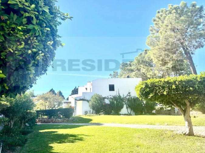 Moradia T3 para Venda em Albufeira e Olhos de Água Foto 2