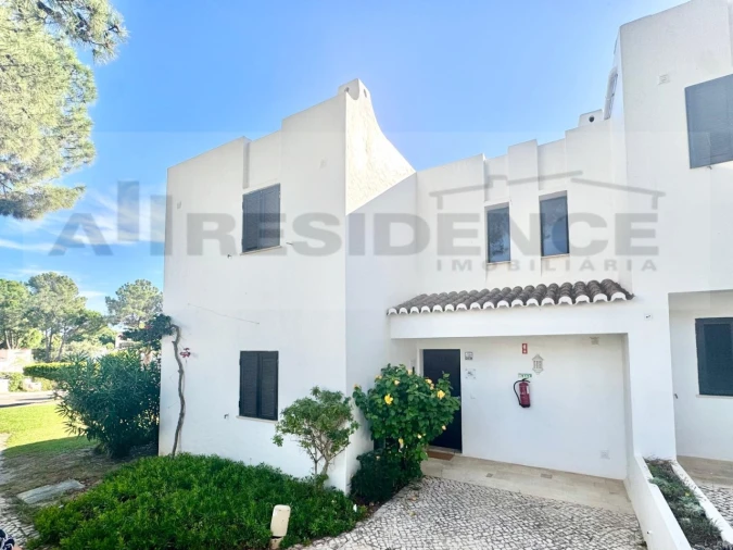 Moradia T3 para Venda em Albufeira e Olhos de Água Foto 4