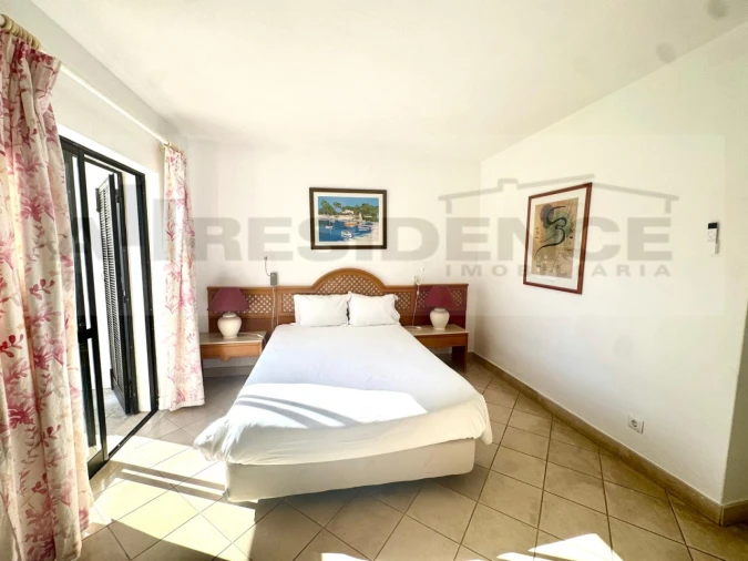 Moradia T3 para Venda em Albufeira e Olhos de Água Foto 14