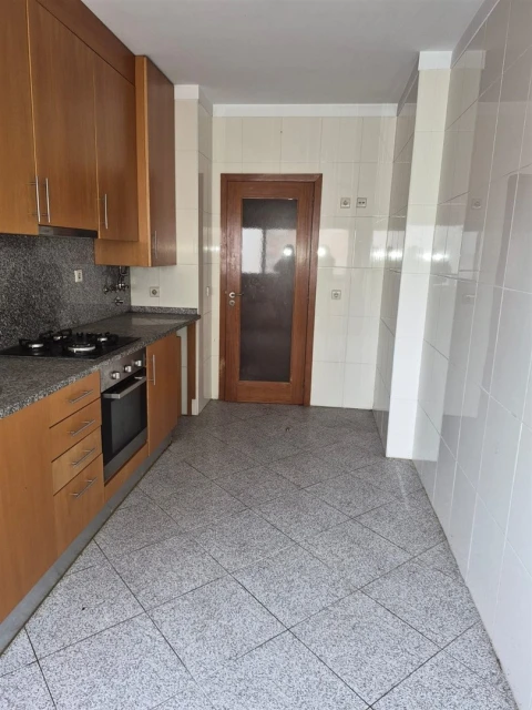 Apartamento T2 para Venda em Bougado (São Martinho e Santiago)