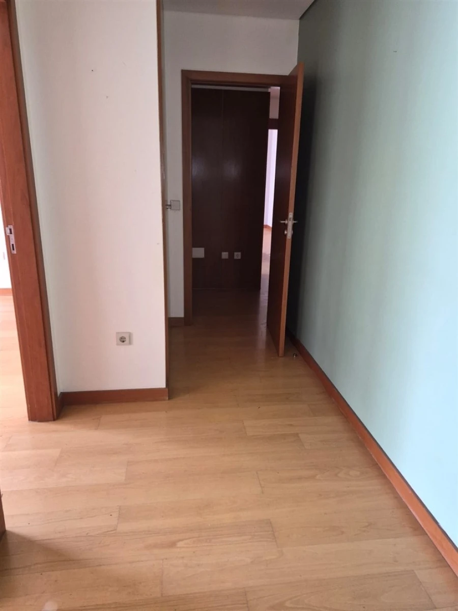 Apartamento T2 para Venda em Bougado (São Martinho e Santiago) Foto 24