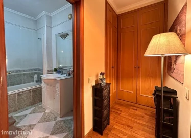 Apartamento T2 para Venda em Santa Marinha e São Pedro da Afurada