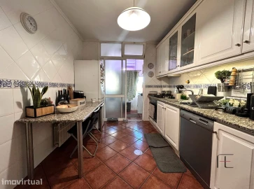 Apartamento T2 para Venda em Santa Marinha e São Pedro da Afurada