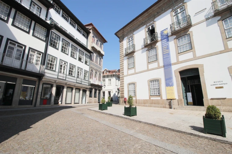Apartamento T0 para Venda em Oliveira, São Paio e São Sebastião Foto 14