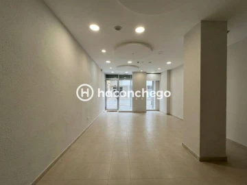 Loja para Arrendamento em Barcelos, V.Boa, V.Frescainha
