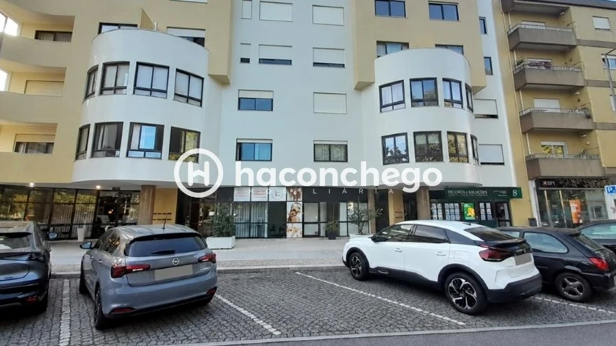 Loja para Arrendamento em Barcelos, V.Boa, V.Frescainha